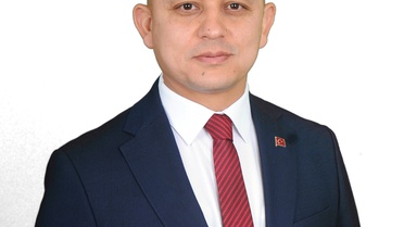 Ahmet Önal, CHP'den İstifa Edip Yeni Parti'ye Katıldı
