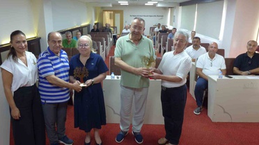 Başarılı Kadın Üreticilere Plaket