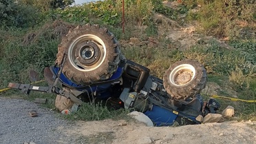 Traktör Devrildi, Muhtar Hayatını Kaybetti