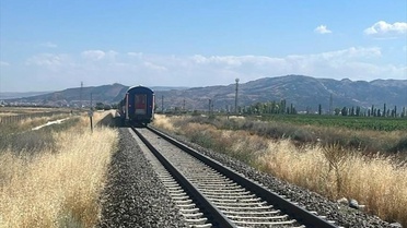 Afyonkarahisar'da Tren Kazası: 1 Ölü, 2 Yaralı
