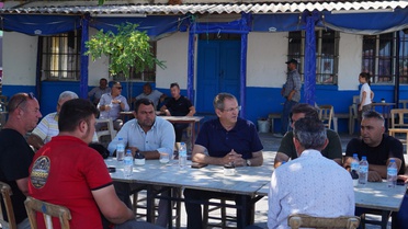 Ayvalık Belediye Başkanı Ergin'den yangından etkilenen mahallelere ziyaret