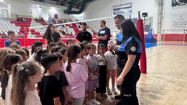 Çocuklara Polislik Eğitimi