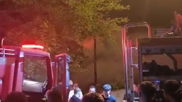 Eynesil’de gece yangını: Ev kullanılamaz hale geldi