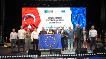 Kadıköy Belediyesi’ne “Şeref Bayrağı” ödülü