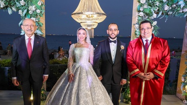 Kılıçdaroğlu Düğünde Nikah Şahidi Oldu