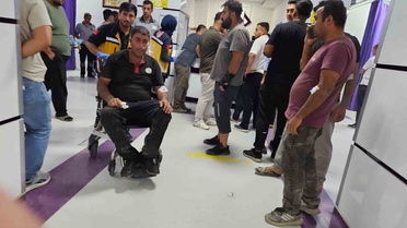 Malatya’daki yangında 1’i itfaiye eri 19 kişi dumandan etkilendi