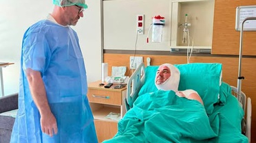 Serkan Sarı, orman yangınlarında yaralanan itfaiye personelini ziyaret etti