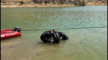 Evladını kurtarmak için gözünü kırpmadan çaya atlayan babadan acı haber