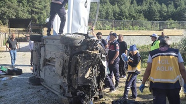 Uşak'ta Trafik Kazası: 1 Ölü, 3 Yaralı