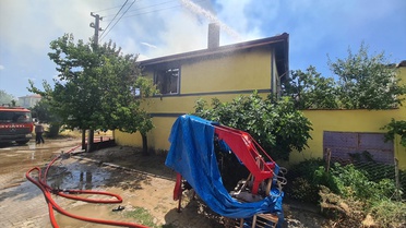 Sandıklı'da Ev Yangını