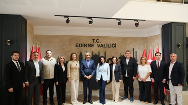 AK Parti Heyeti Edirne Valisi'ni Ziyaret Etti
