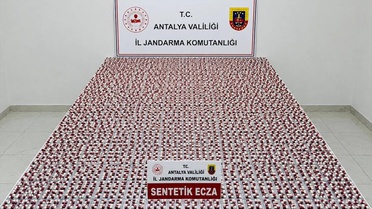 Antalya'da Uyuşturucu Operasyonları: 16 Bin Hap Ele Geçirildi