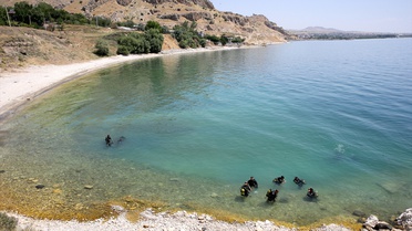 Güvenlik Güçlerine Dalgıçlık Eğitimi