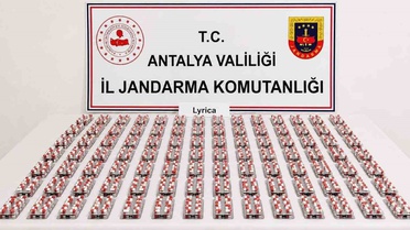 Antalya'da Uyuşturucu Hap Operasyonu