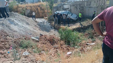Erciş’te hafif ticari kamyonet takla attı: 4 yaralı