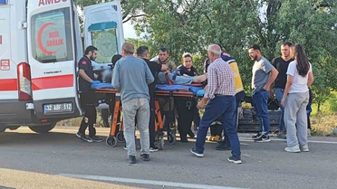 Yalvaç'ta Trafik Kazası: 1 Ölü, 5 Yaralı