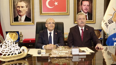 Bakan Şimşek Rize'de temaslarda bulundu