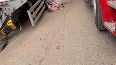 Kamyon Dorsesi Altında Kalan Çalışan Hayatını Kaybetti