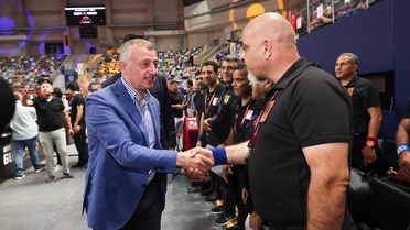 Kocaeli sporun merkez üssü oluyor. 24 ülkeden 433 sporcu Kocaeli’de mindere çıktı