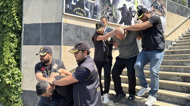 Kiralık katil tutup iş insanını öldürttüler: O anlar kamerada