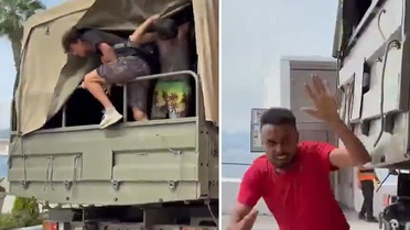 Sebte'de yakalanan Faslı göçmenler hareket halindeki askeri araçtan atlayıp kaçtı