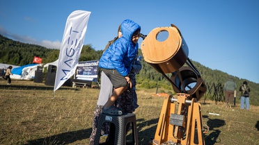 Teleskop Üreten Uğur İkizler ve Öğrenciler Astronomiyi Yaygınlaştırıyor
