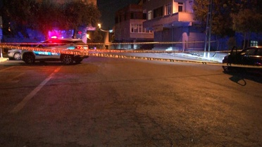 Avcılar'da genç silahla vuruldu