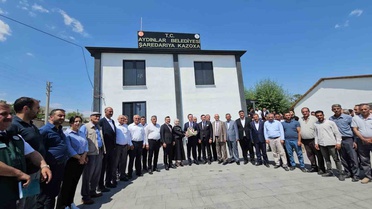 Bitlis Valisi Ahmet Karakaya, Adilcevaz’da çiftçilerle buluştu