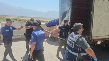 Erzincan'da 11 Düzensiz Göçmen Yakalandı