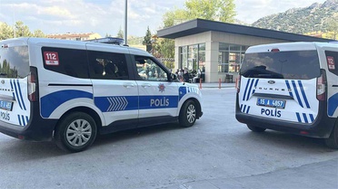 Burdur'da Park Kavgasında Baba Oğul Bıçaklandı