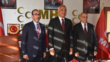 Bakan Ersoy, Şırnak'ta Ziyaretlerde Bulundu