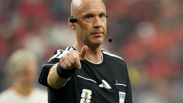 MHK'den sürpriz hamle! Anthony Taylor resmen göreve başladı