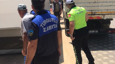 Turgutlu’da yaya ve araç güvenliği için işgal denetimi