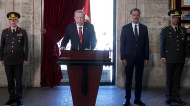 Yüksek Askeri Şura toplandı! Erdoğan YAŞ üyeleriyle Anıtkabir'i ziyaret etti