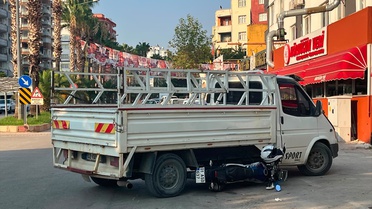 Kozan'da Motosiklet-Pikap Kazası