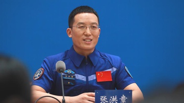 Shenzhou-21 Astronotları Beijing'de Basın Toplantısı Düzenledi