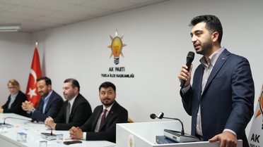 Eren Ali Bingöl, Tuzla'da AK Parti teşkilatıyla bir araya geldi: Tuzlamıza değer katacak hizmetleri kararlılıkla hayata geçirmeye devam edeceğiz