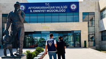 Dolandırıcıyı Yakalandı