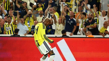 Talisca, Fenerbahçe'yi Sırtladı