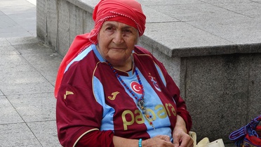 Trabzon'da 7'den 70'e herkes Salah'ı bekliyor