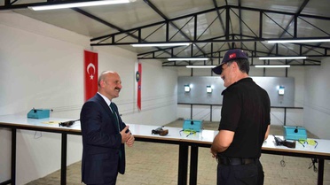 Vali Varol'dan Polis Meslek Okulu Ziyareti