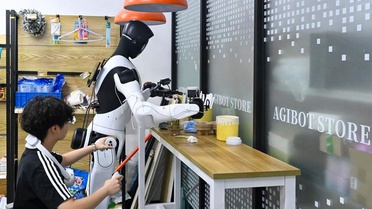 Şanghay'da AI Robotları Eğitiliyor