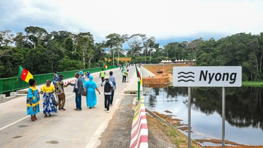 Kamerun'da Nyong Nehri Köprüsü Açıldı