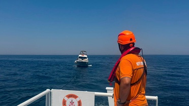 Marmara'da Makine Arızası: Tekne Kurtarıldı