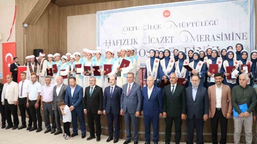 Erzurum’da 54 hafız icazet belgesini aldı