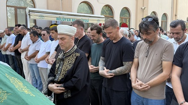 Sadri Aziz Son Yolculuğuna Uğurlandı