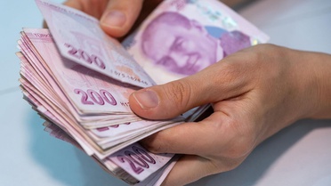 Milyonlarca emekliye müjde! Maaş farkları bu gece hesaplarda