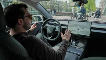 Hollanda, Tesla'nın FSD Sistemini Gizlemeye Devam Ediyor