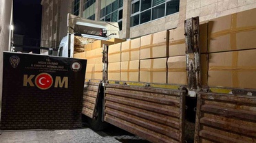 Niğde'de 10 Milyonluk Kaçak Makaron Operasyonu