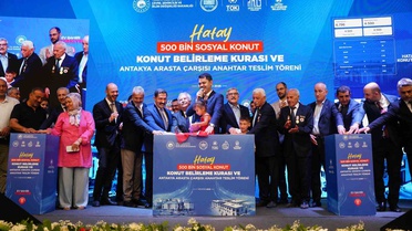 Bakan Kurum: Hatay'da konutlar Ekim'de teslim edilecek